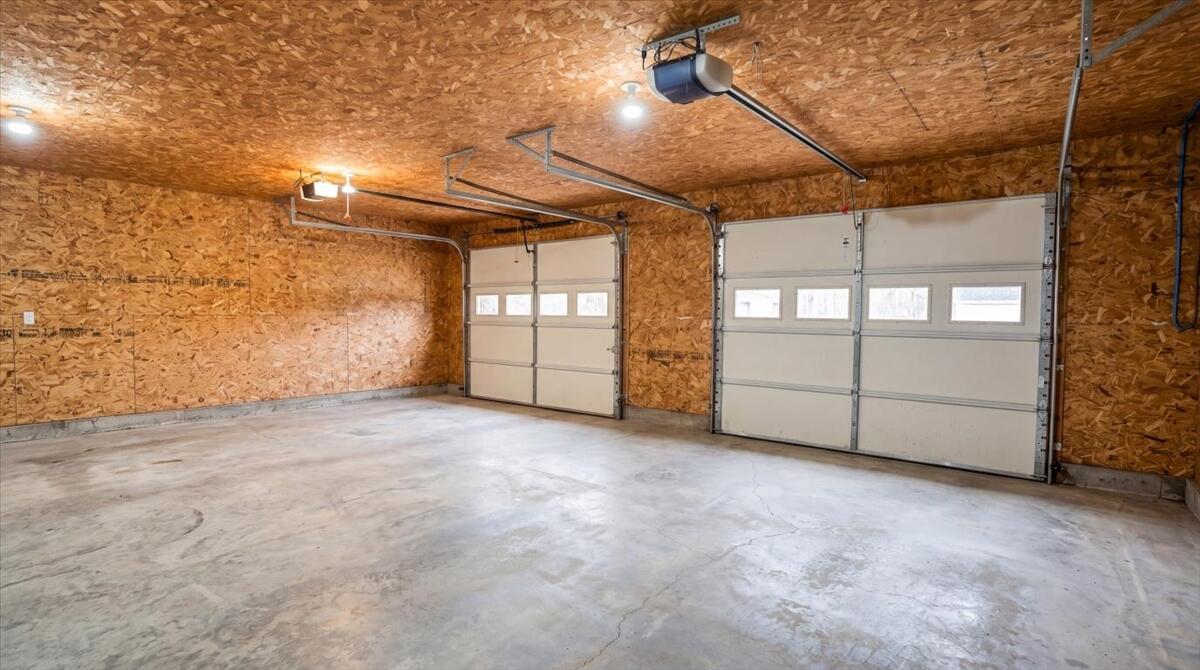 246 Carrs Corner Road Palermo, ME 04354 - Photo 30 of 83 Garage