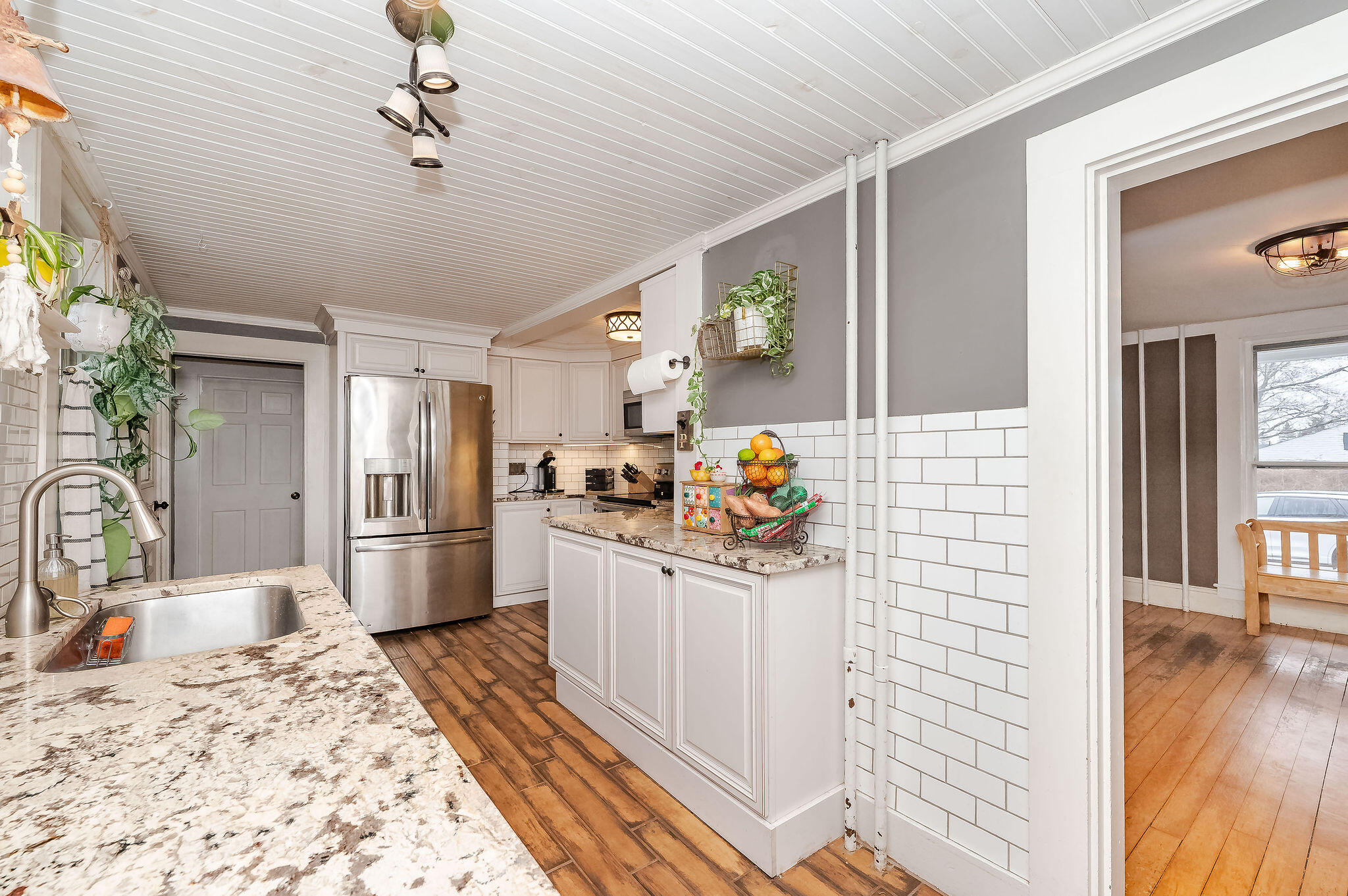 1088 State Road Eliot, ME 03903 - Photo 4 of 46 _DSC5968
