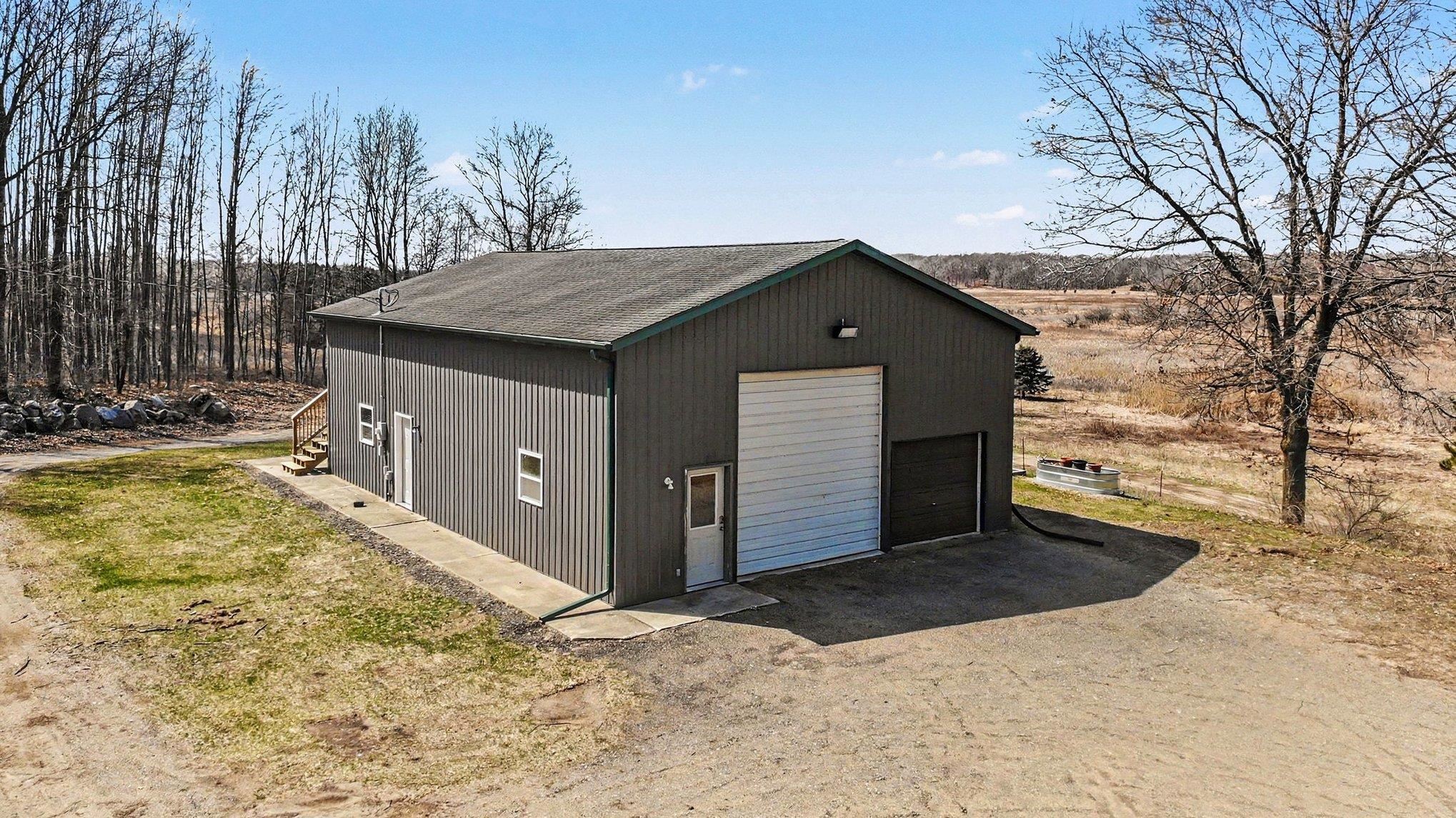 5037 West Battle Road Weidman, MI 48893 - Photo 2 of 28