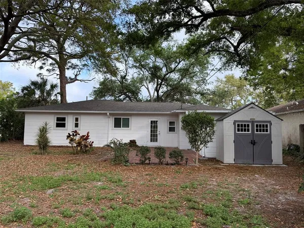 $319,900 | 1917 Gilbert Street, Clearwater, FL 33765
