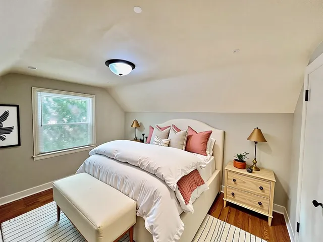 $262,000 | 1617 183rd Street, Homewood, IL 60430