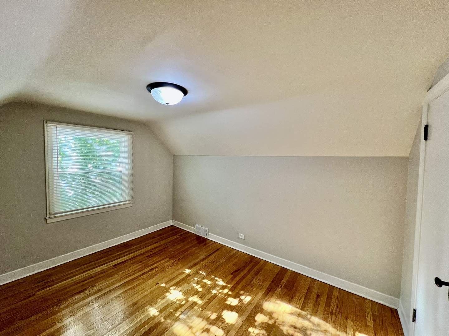 1617 183rd Street Homewood, IL 60430 - Photo 10 of 19