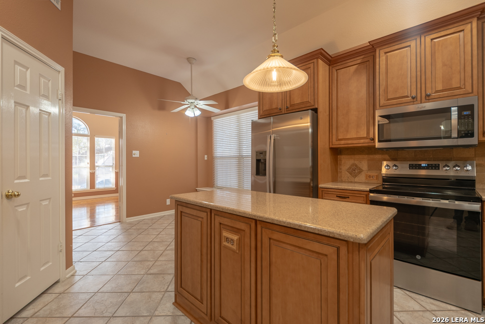 1111 Crystal Spring San Antonio, TX 78258 - Photo 8 of 31