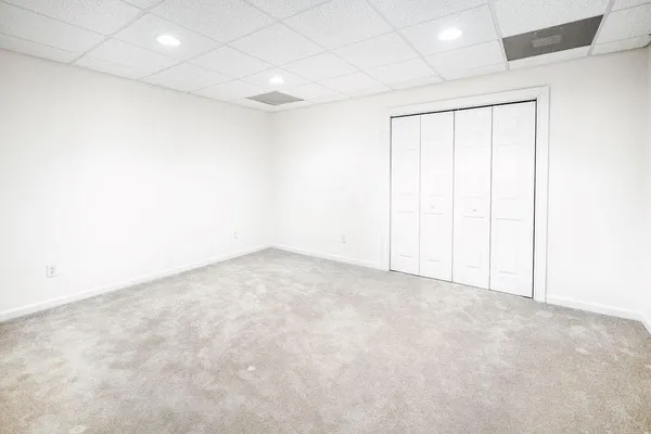 an empty room with an entryway