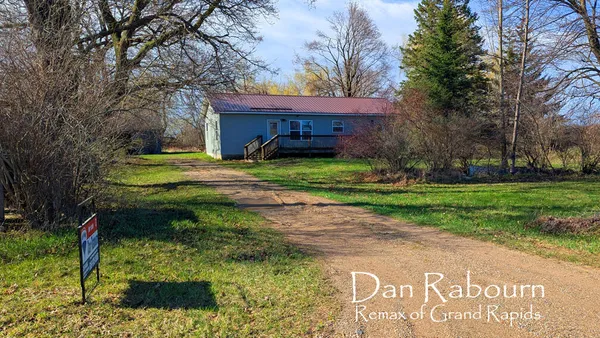 $242,500 | 1185 11 Mile Road, Remus, MI 49340