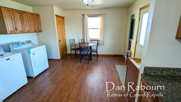 $242,500 | 1185 11 Mile Road, Remus, MI 49340