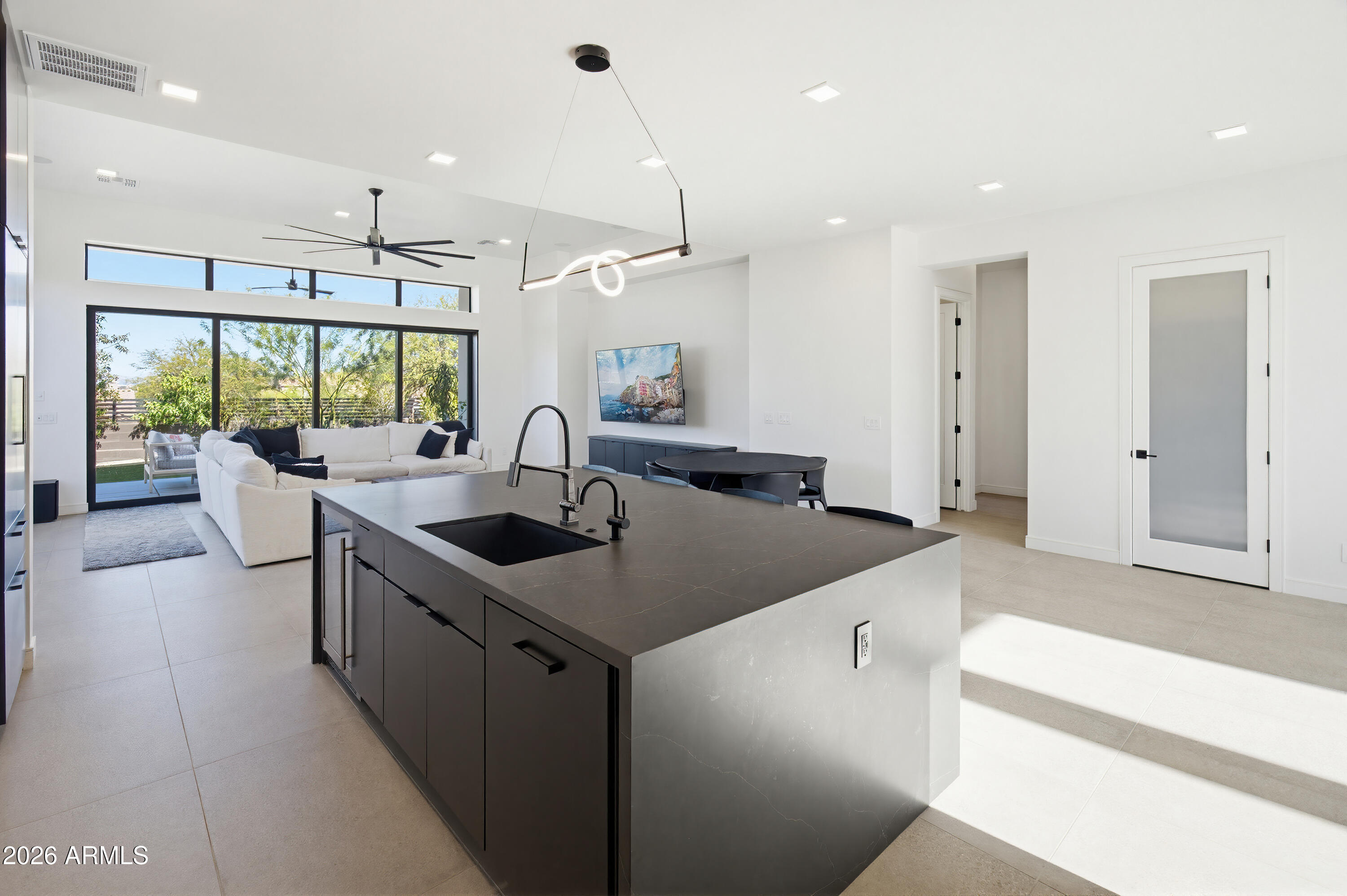 3350 East Highline Canal Road Phoenix, AZ 85042 - Photo 12 of 105 3350 E Highline Canal Rd-17