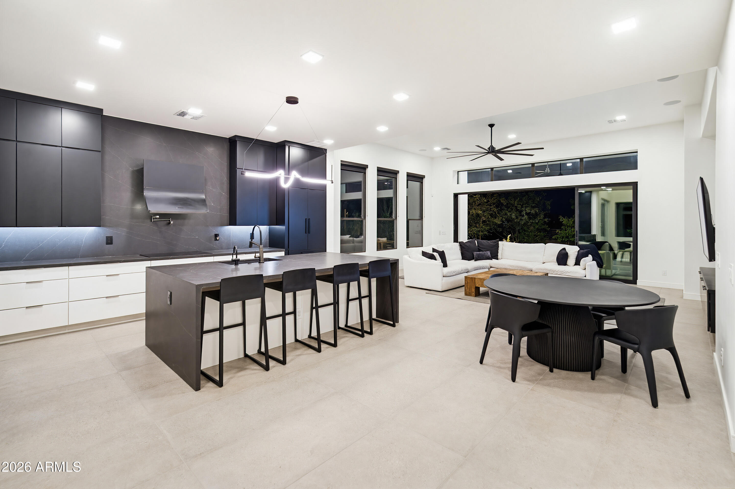 3350 East Highline Canal Road Phoenix, AZ 85042 - Photo 17 of 105 3350 E Highline Canal Rd-83