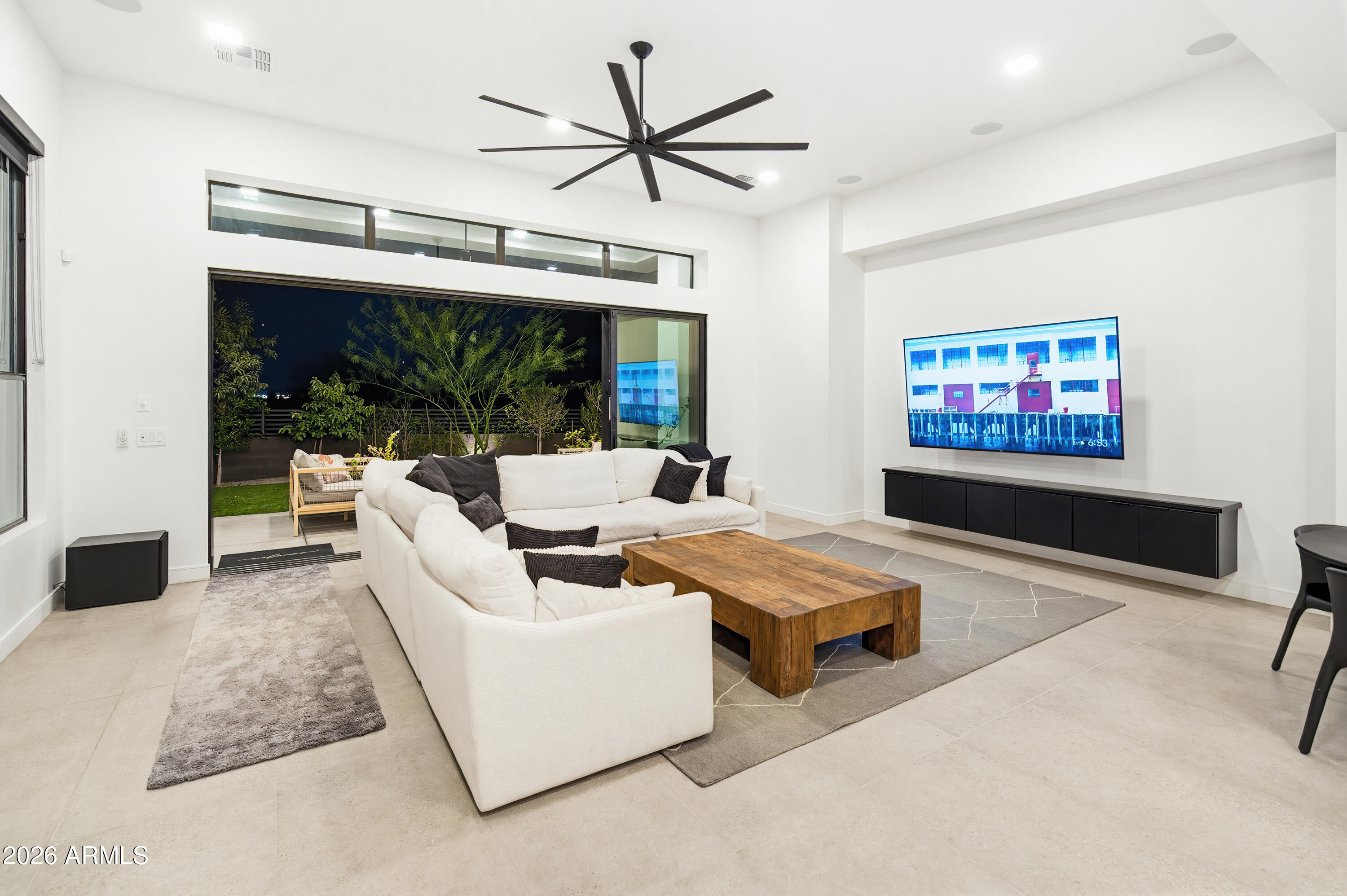 3350 East Highline Canal Road Phoenix, AZ 85042 - Photo 23 of 105 3350 E Highline Canal Rd-84