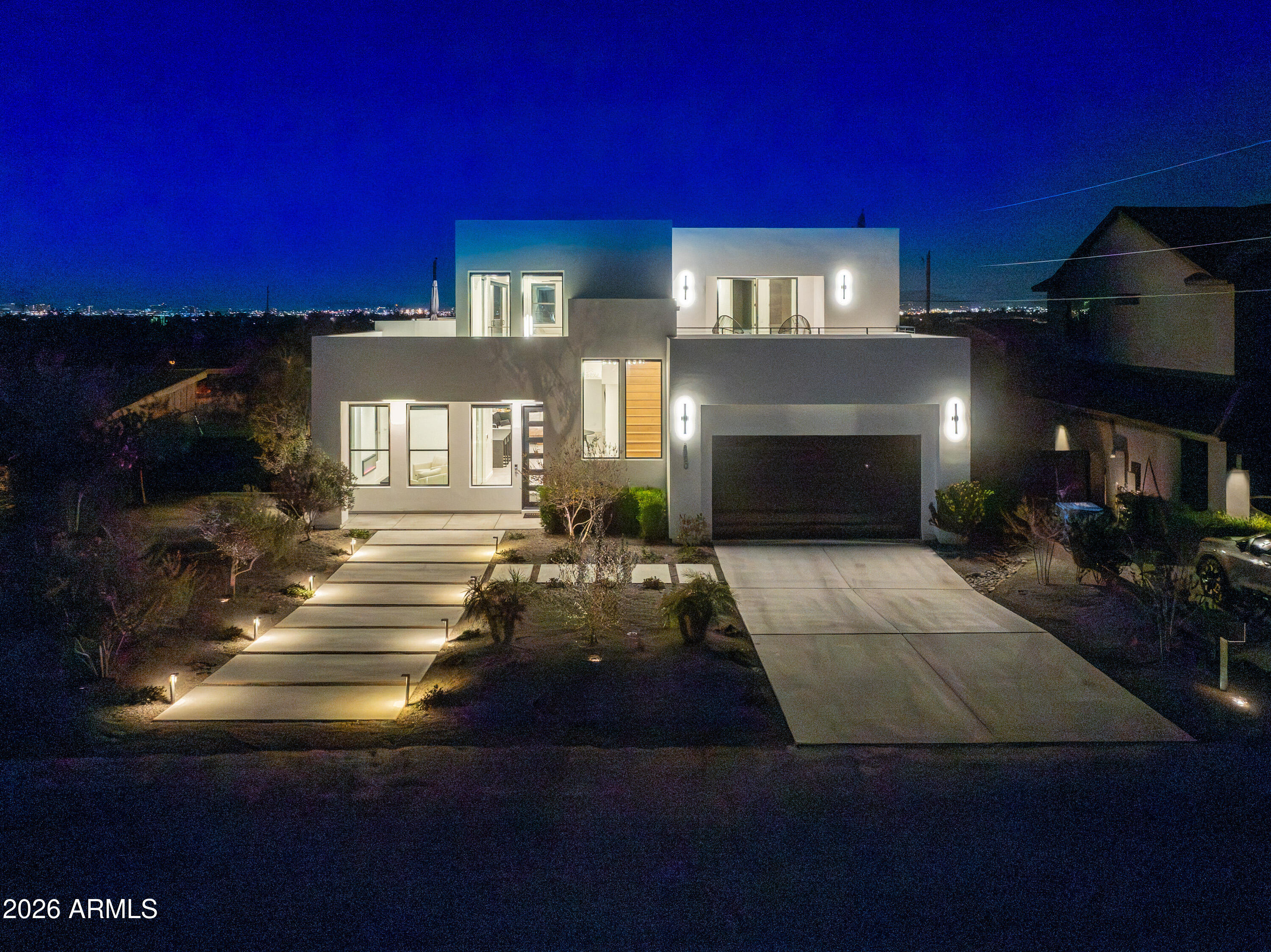 3350 East Highline Canal Road Phoenix, AZ 85042 - Photo 81 of 105 a view of a house with a yard