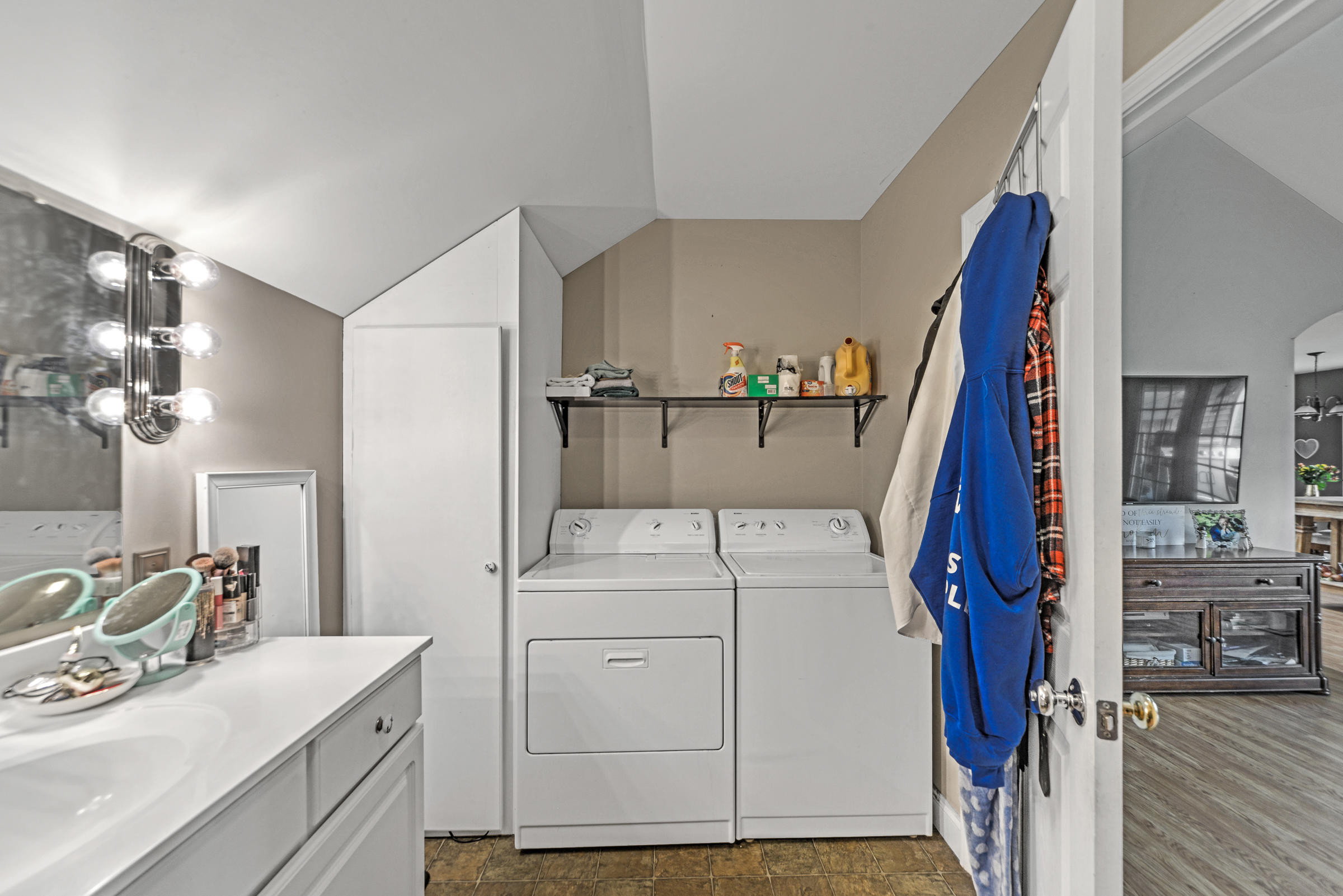 195 Middle Road Skowhegan, ME 04976 - Photo 29 of 53 108430-35