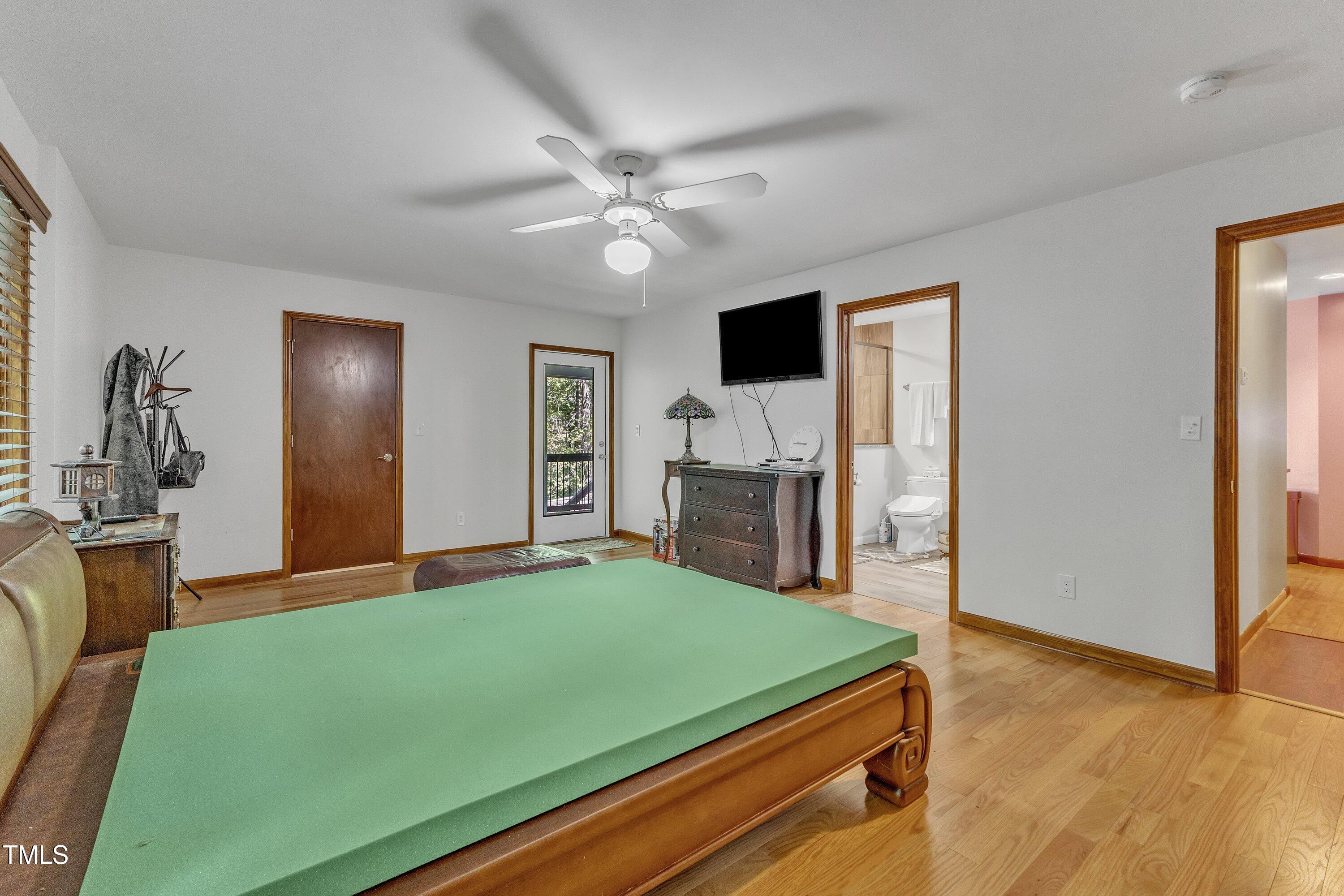 11209 Sedgefield Drive Raleigh, NC 27613 - Photo 34 of 78 34-11209 Sedgefield Dr-52