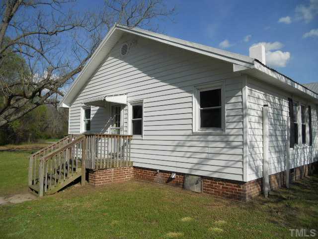 8475 Green Path Road Dunn, NC 28334 - Photo 2 of 11