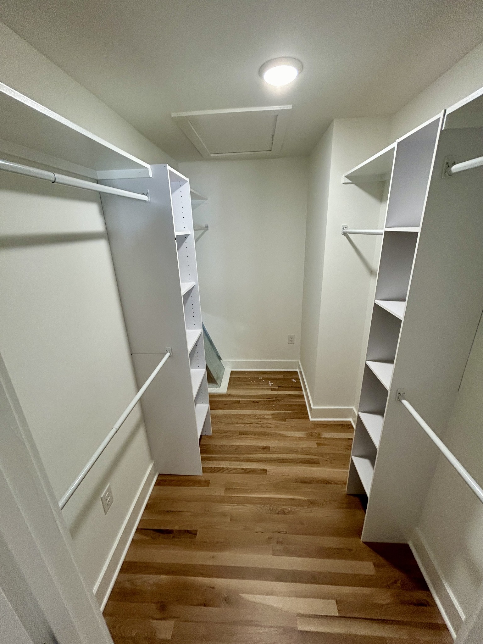 9710 Campbellsville Road Pulaski, TN 38478 - Photo 16 of 22 a view of entryway