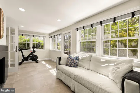 $1,695,000 | 517 Janneys Lane, Alexandria, VA 22302