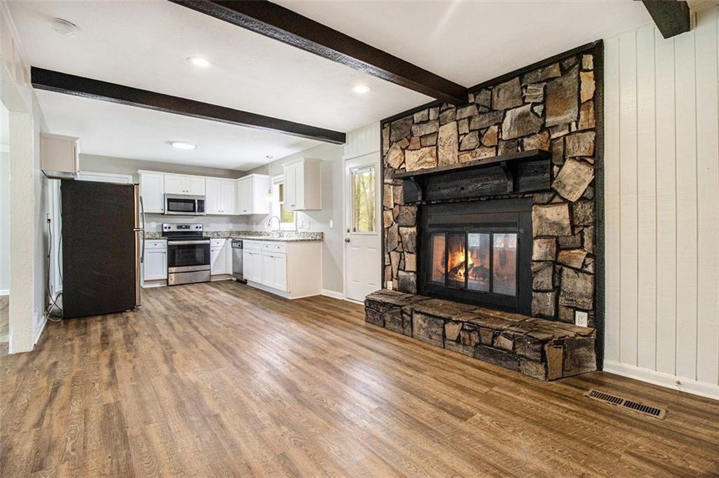 1281 Lee Ann Drive Decatur, GA 30035 - Photo 2 of 15