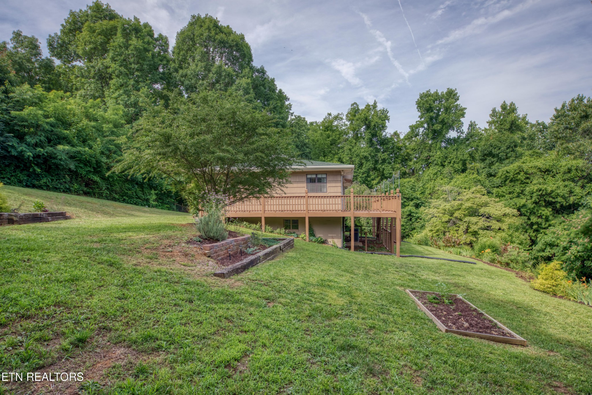 3054 Sinking Springs Road Knoxville, TN 37914 - Photo 27 of 31 Gallery Image 27