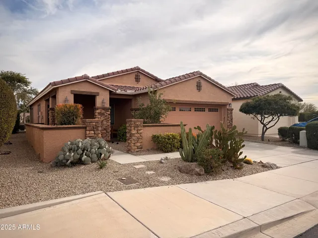 $2,300 | 16813 South 178th Drive, Goodyear, AZ 85338