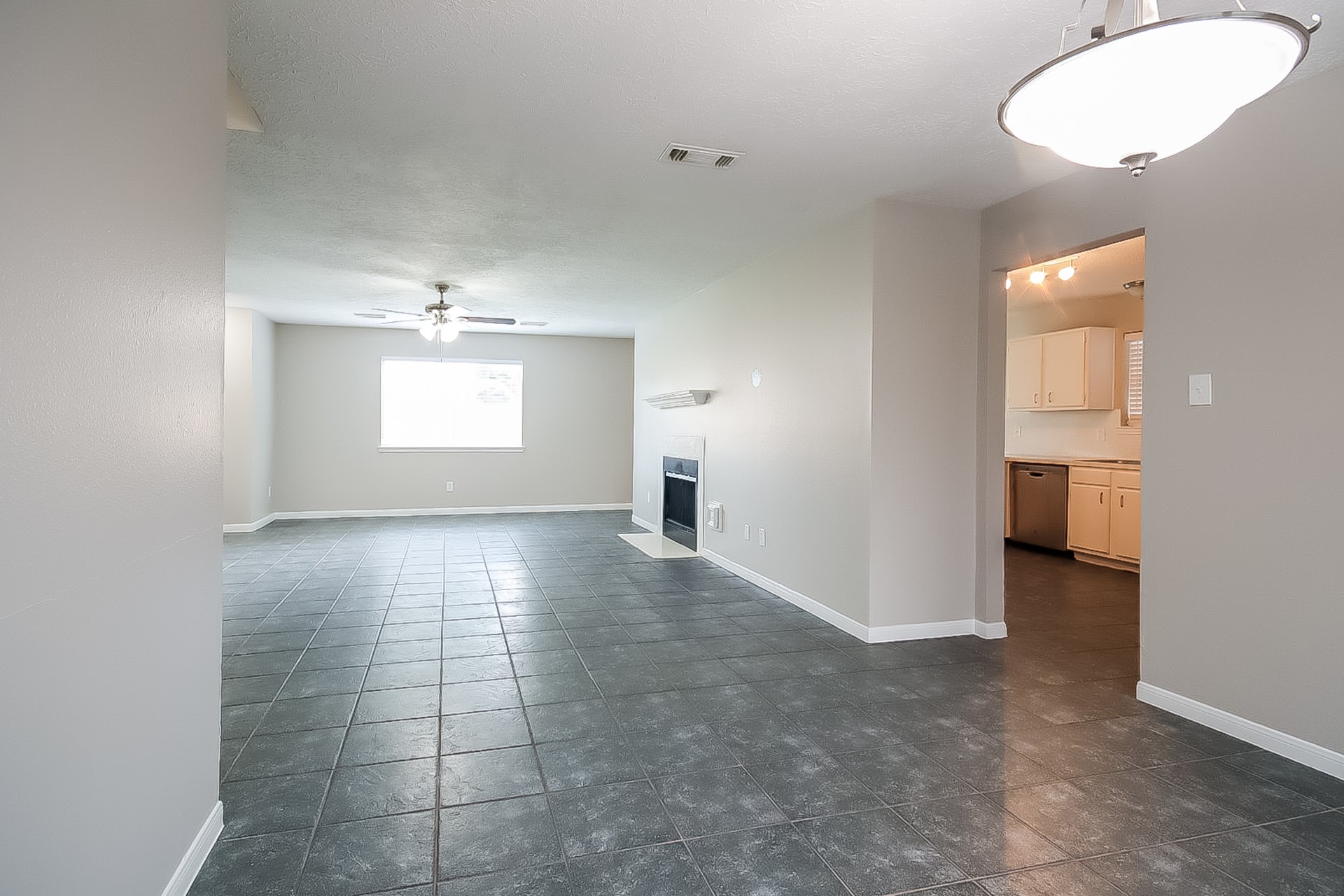 28710 Sedgefield Street Spring, TX 77386 - Photo 5 of 17