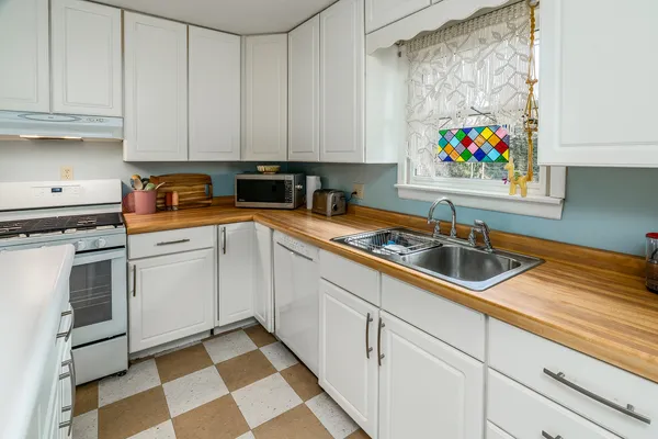 $114,500 | 202 North 21st Street, Murphysboro, IL 62966