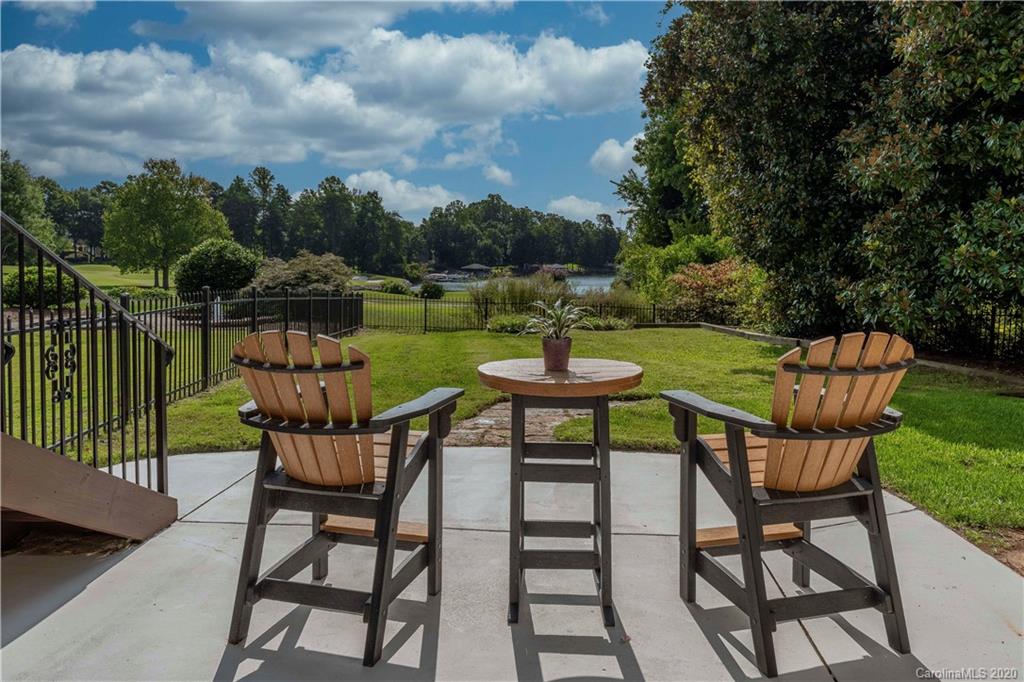 18704 John Connor Road Cornelius, NC 28031 - Photo 7 of 48 Gallery Image 7