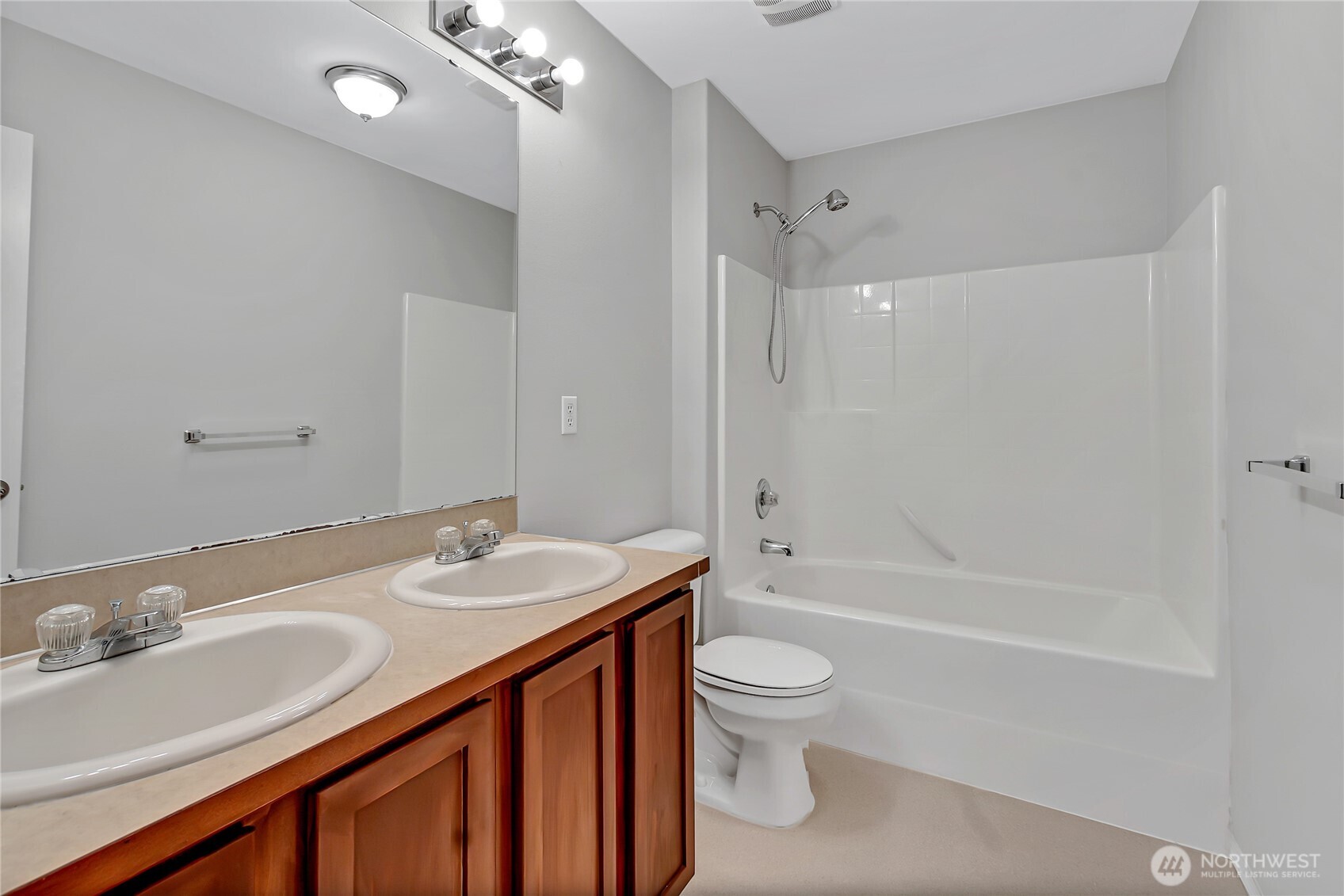 1401 Riddell Avenue Northeast Orting, WA 98360 - Photo 18 of 38 Gallery Image 18