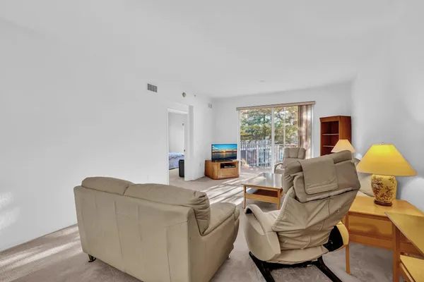 $217,000 | 7735 Yardley Drive, Unit 201, Tamarac, FL 33321