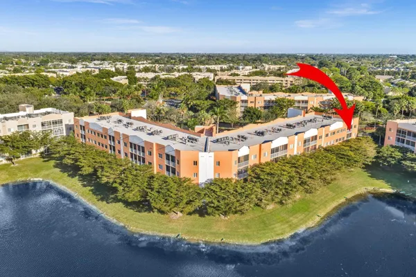 $217,000 | 7735 Yardley Drive, Unit 201, Tamarac, FL 33321