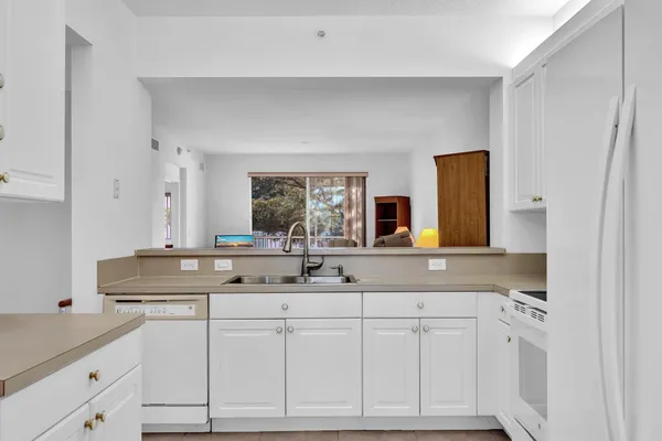 $217,000 | 7735 Yardley Drive, Unit 201, Tamarac, FL 33321