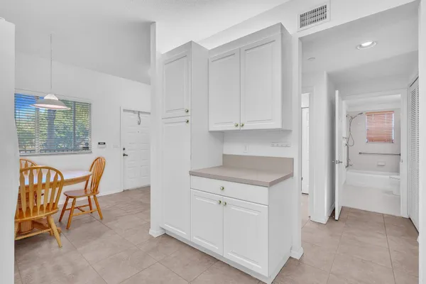 $217,000 | 7735 Yardley Drive, Unit 201, Tamarac, FL 33321