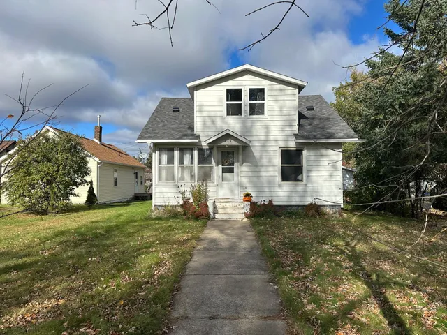 $210,000 | 413 4th Street Southwest, Crosby, MN 56441