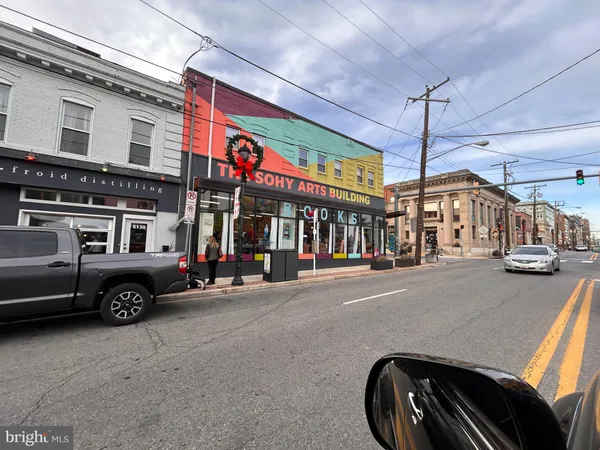 a car parked in front of a building