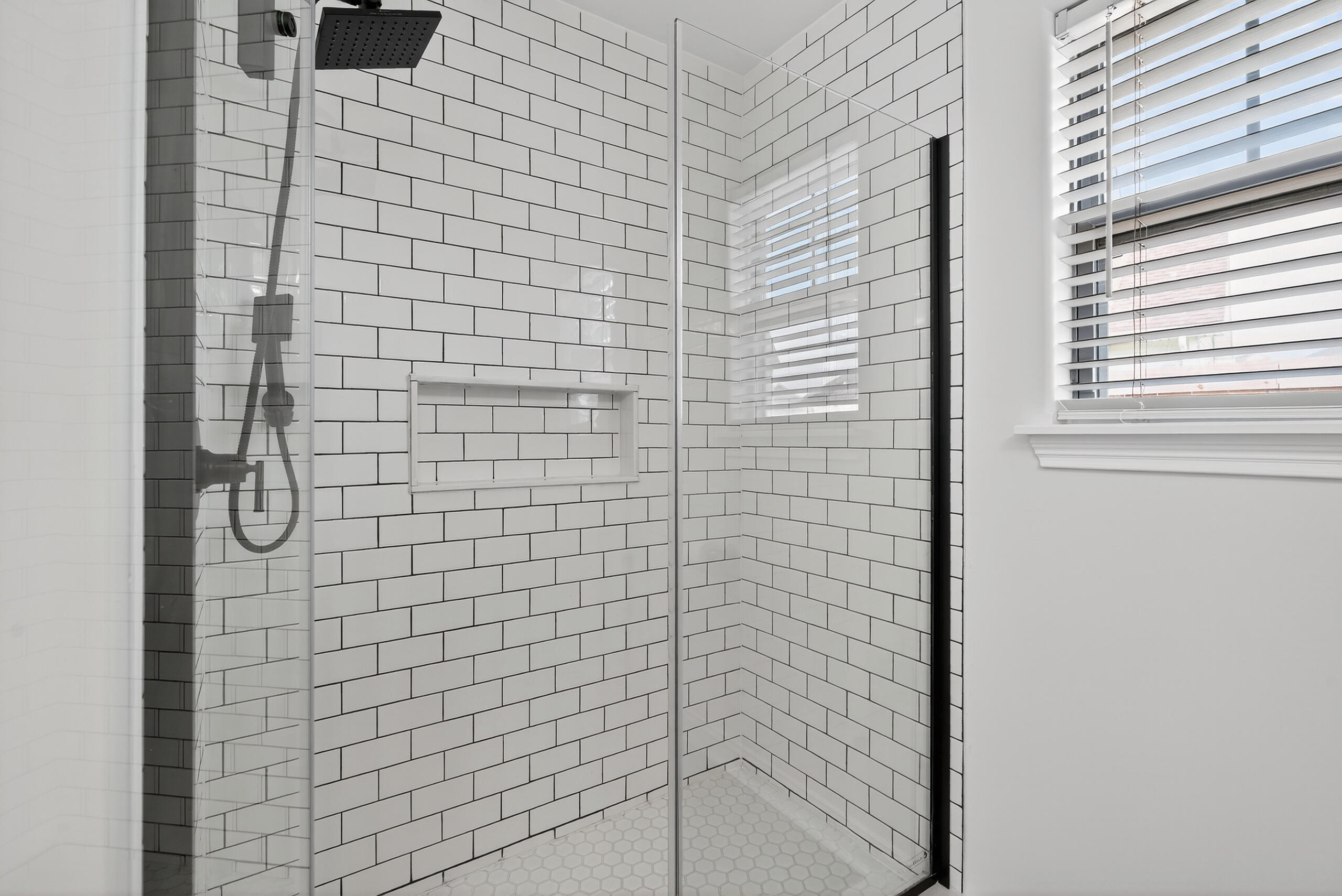 2833 Burnt Mill Road Lexington, KY 40511 - Photo 17 of 26 En Suite