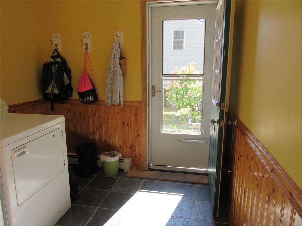 59 Stillwater Circle Rochester, NH 03839 - Photo 34 of 40