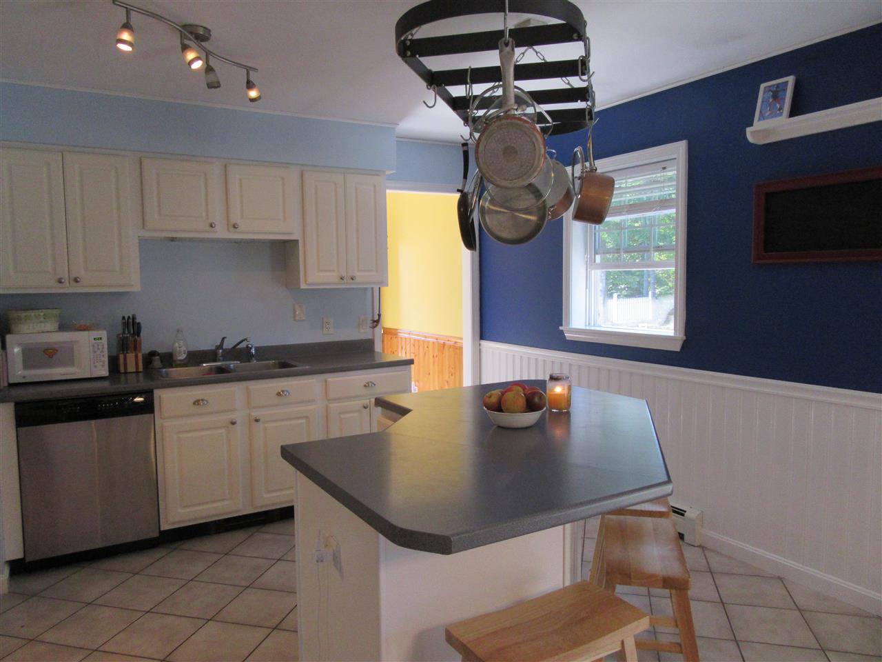 59 Stillwater Circle Rochester, NH 03839 - Photo 5 of 40