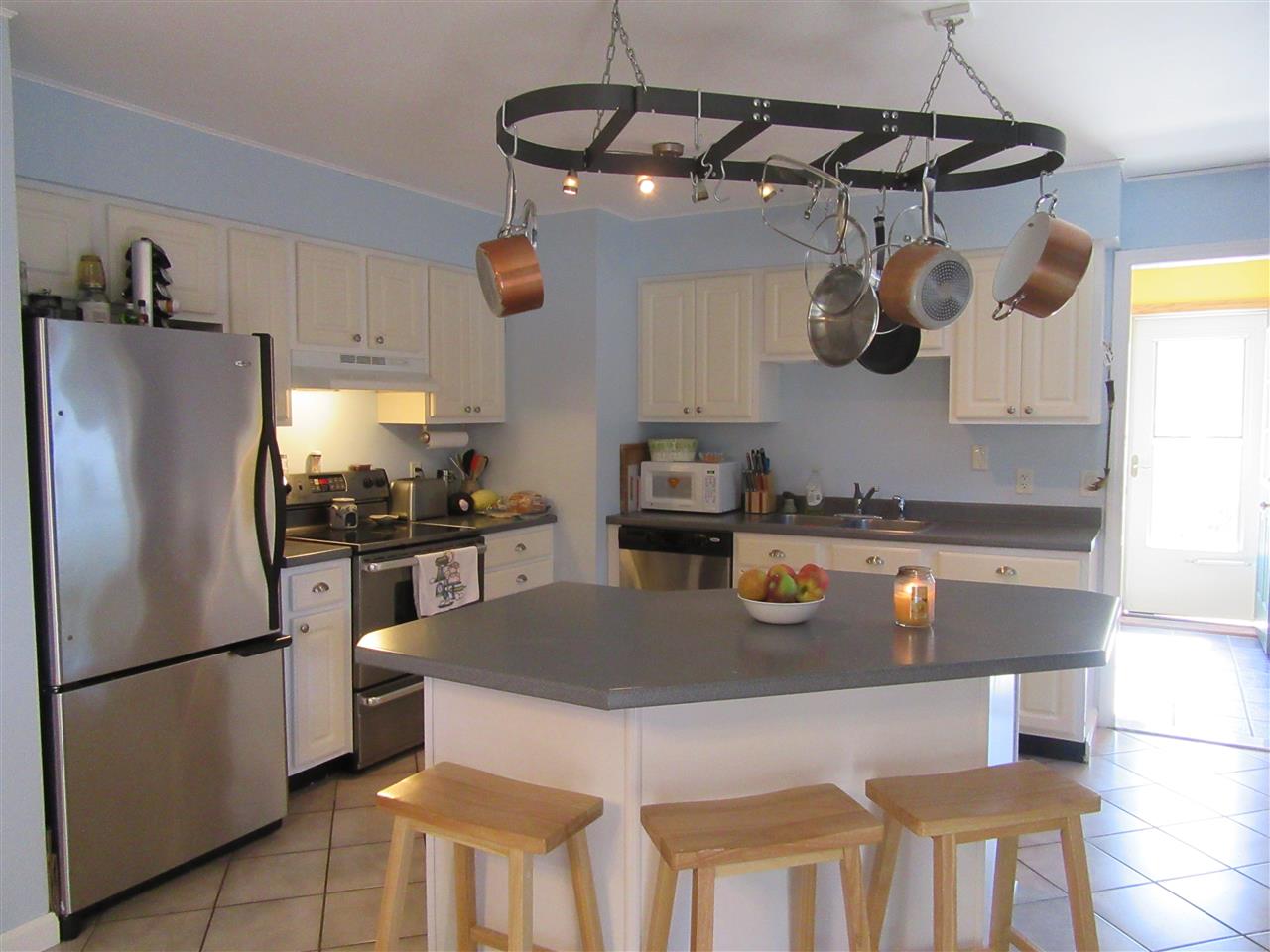 59 Stillwater Circle Rochester, NH 03839 - Photo 6 of 40