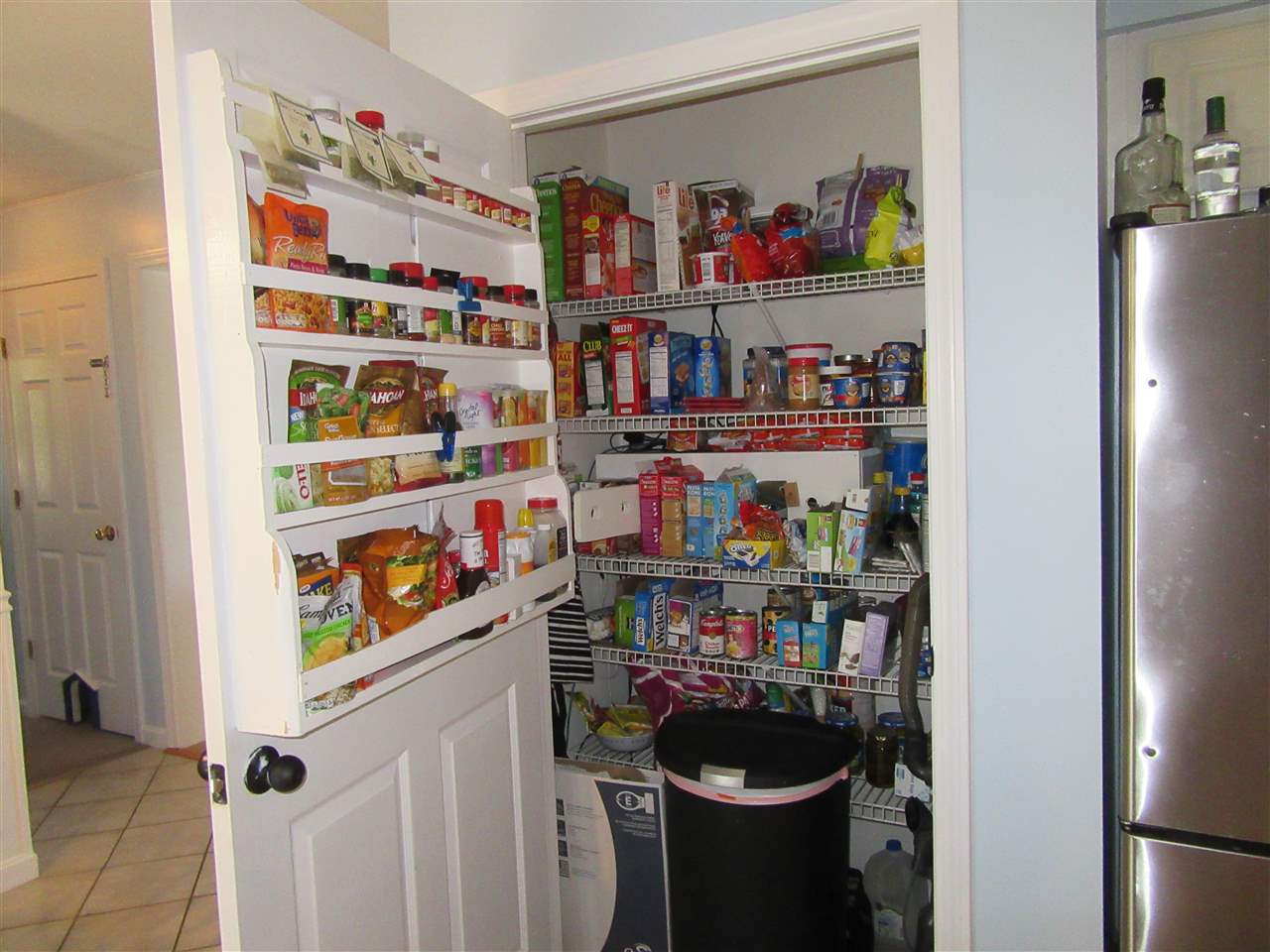 59 Stillwater Circle Rochester, NH 03839 - Photo 7 of 40