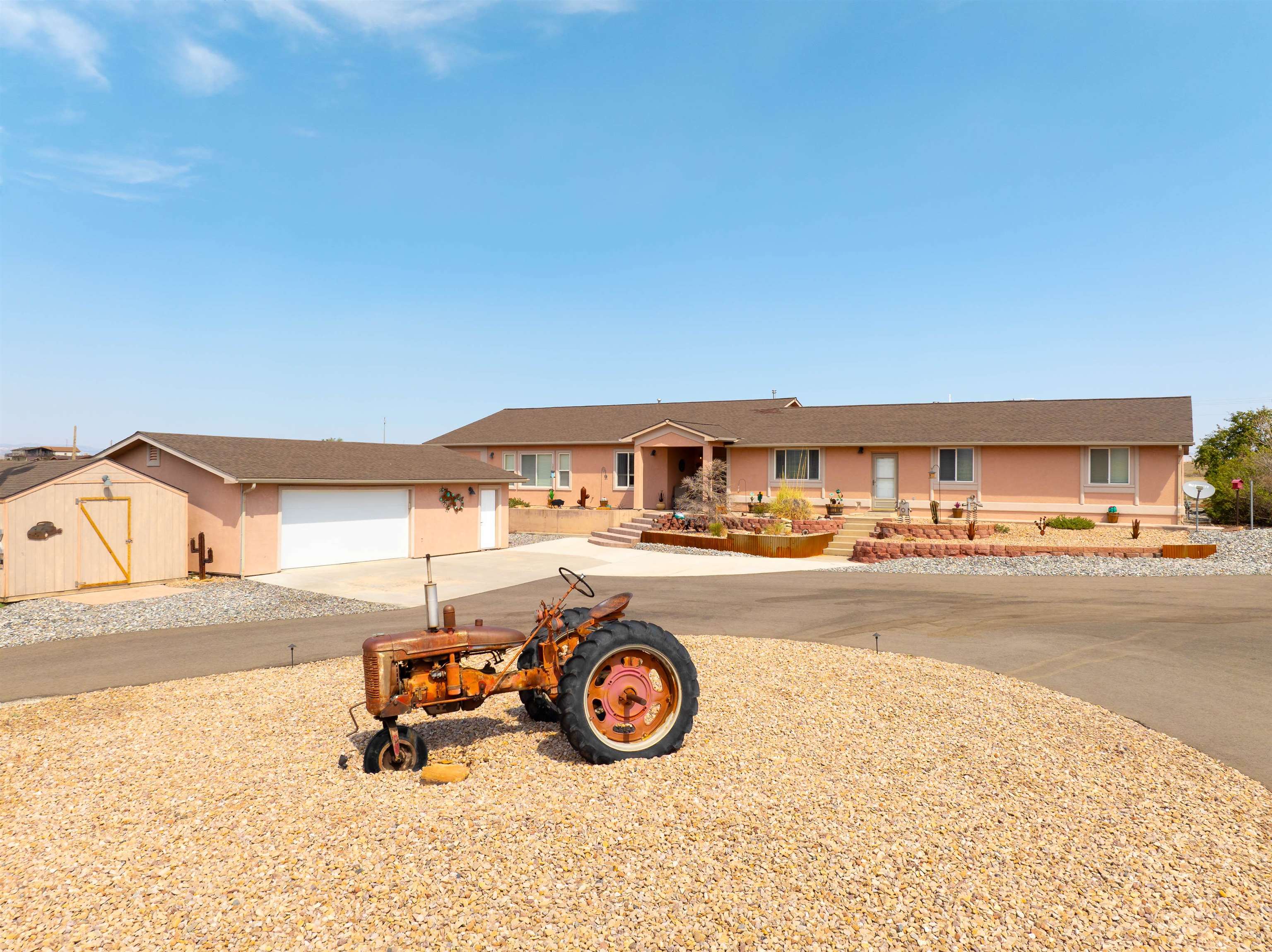 33376 Mill Tailing Road Whitewater, CO 81527 - Photo 41 of 42 a bathroom with a sink and a bathtub