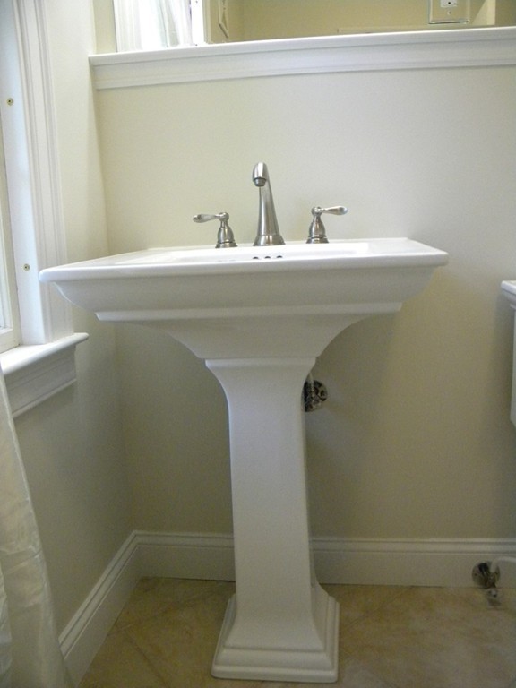 41 Elm Road Devens, MA 01434 - Photo 17 of 29