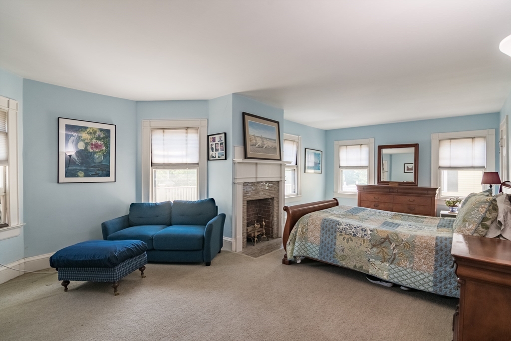 128 Maplewood Terrace Springfield, MA 01108 - Photo 21 of 42