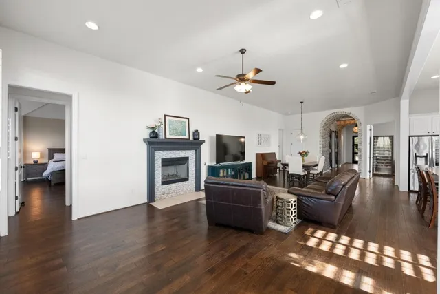 $699,000 | 16101 Golden Top Drive, Austin, TX 78738