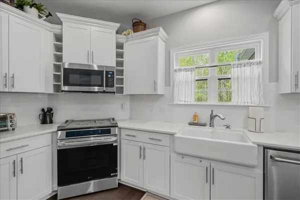 $429,900 | 298 Avendell Drive, Easley, SC 29642