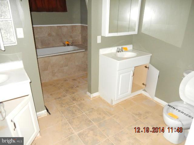 4501 Belle Grove Road Baltimore, MD 21225 - Photo 12 of 17 Basement