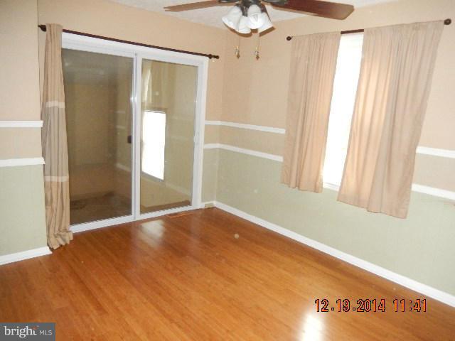 4501 Belle Grove Road Baltimore, MD 21225 - Photo 9 of 17 Dining Room