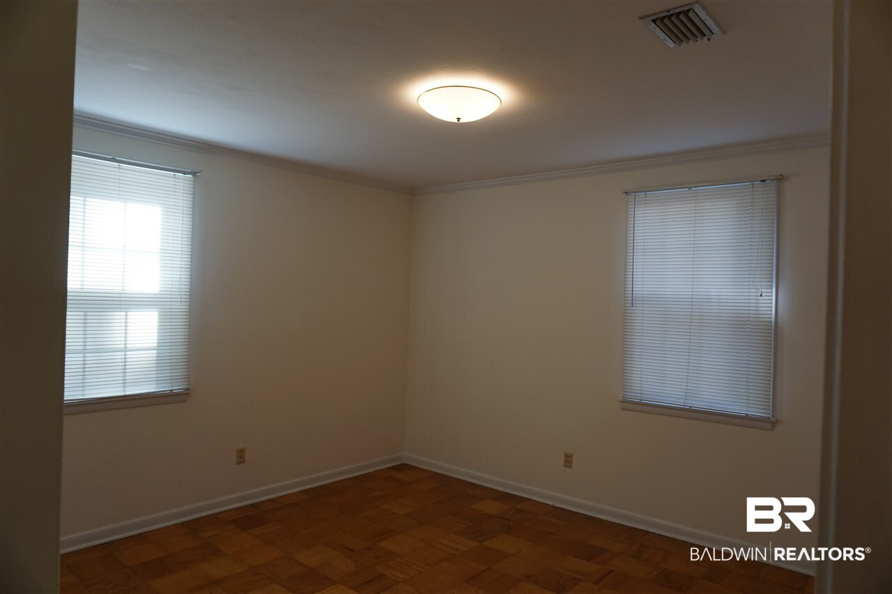 4153 La Rose Court Mobile, AL 36609 - Photo 15 of 26