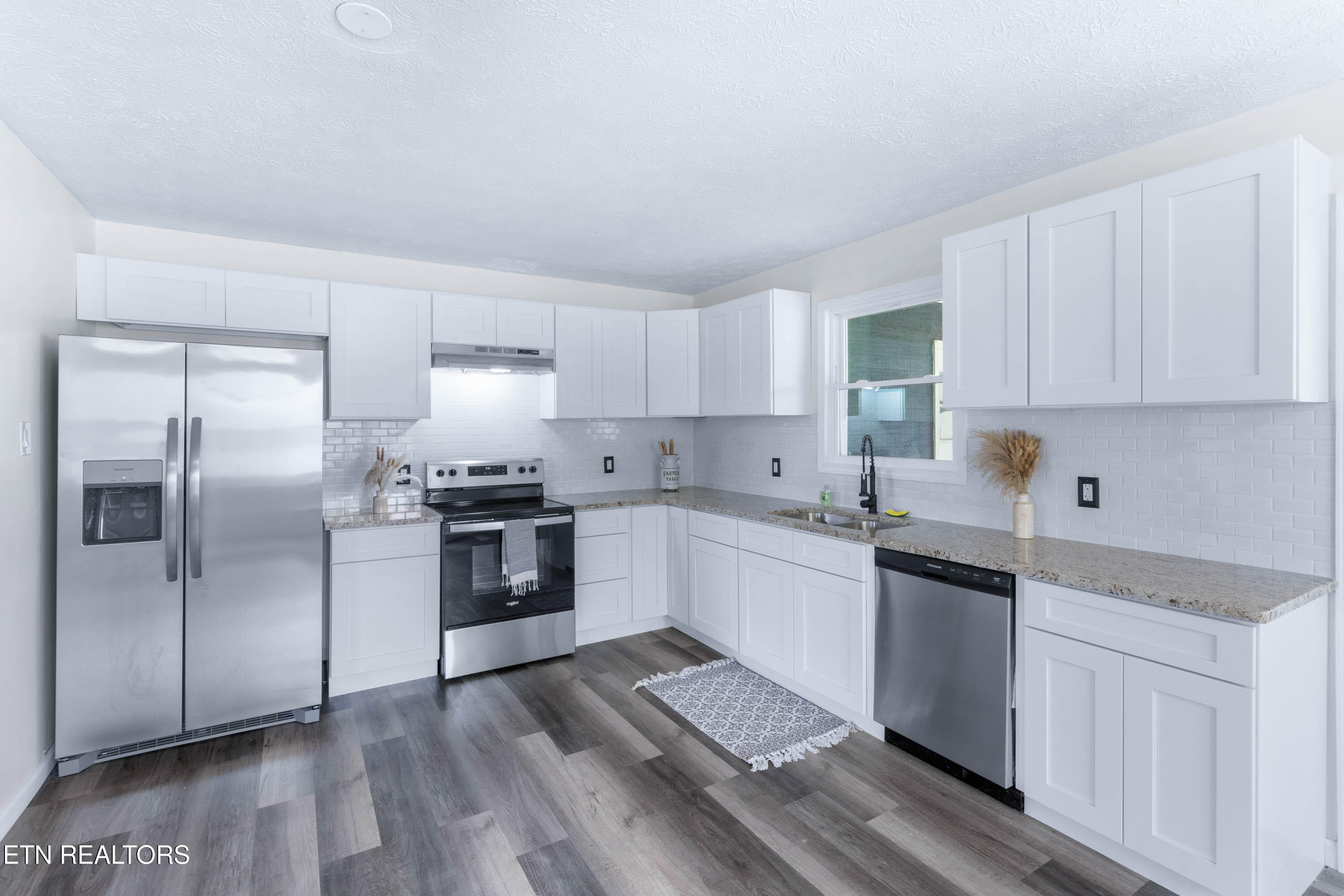 1172 Taylor Place Road Jamestown, TN 38556 - Photo 12 of 33 1172 Taylor Place Rd-10