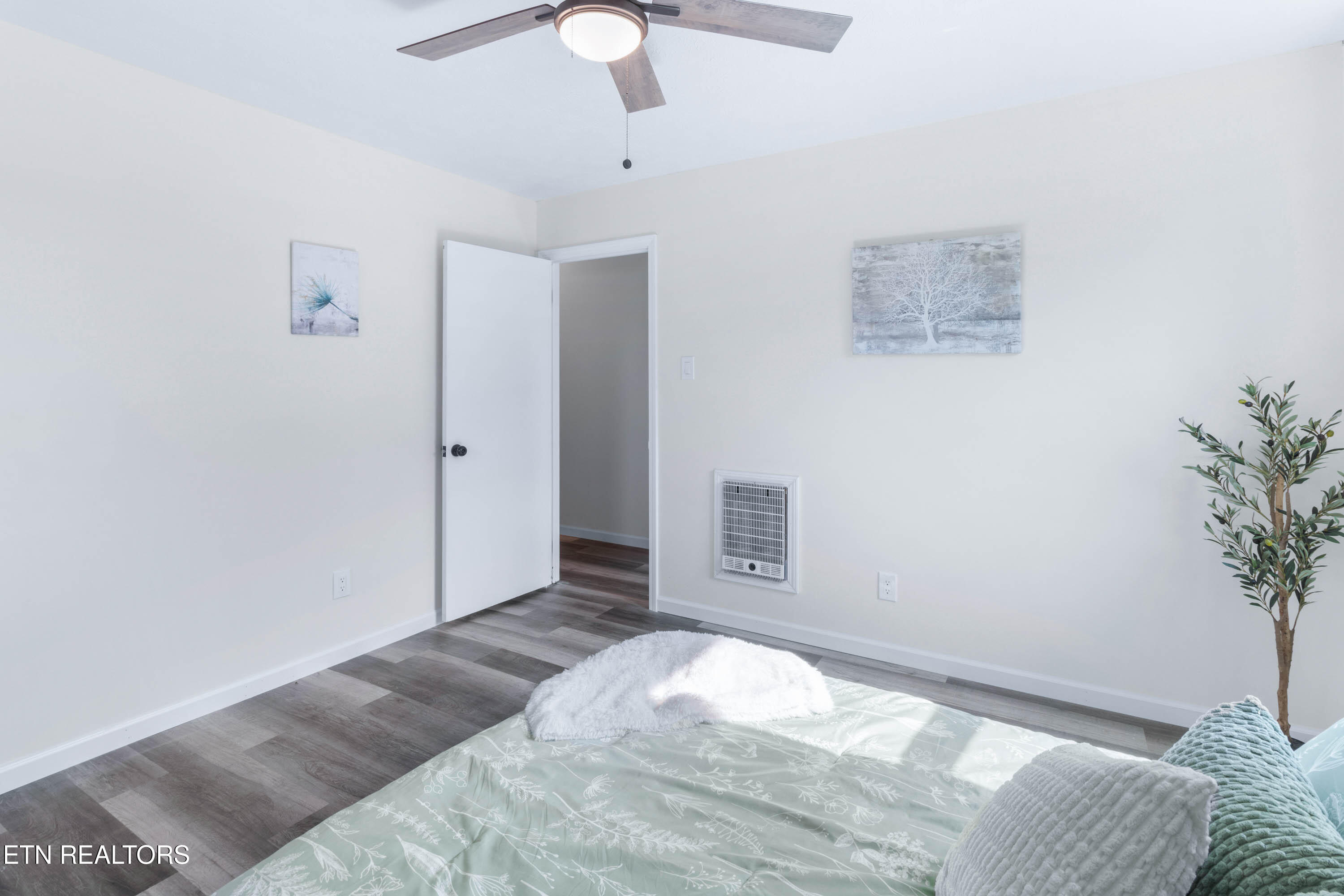 1172 Taylor Place Road Jamestown, TN 38556 - Photo 21 of 33 1172 Taylor Place Rd-19