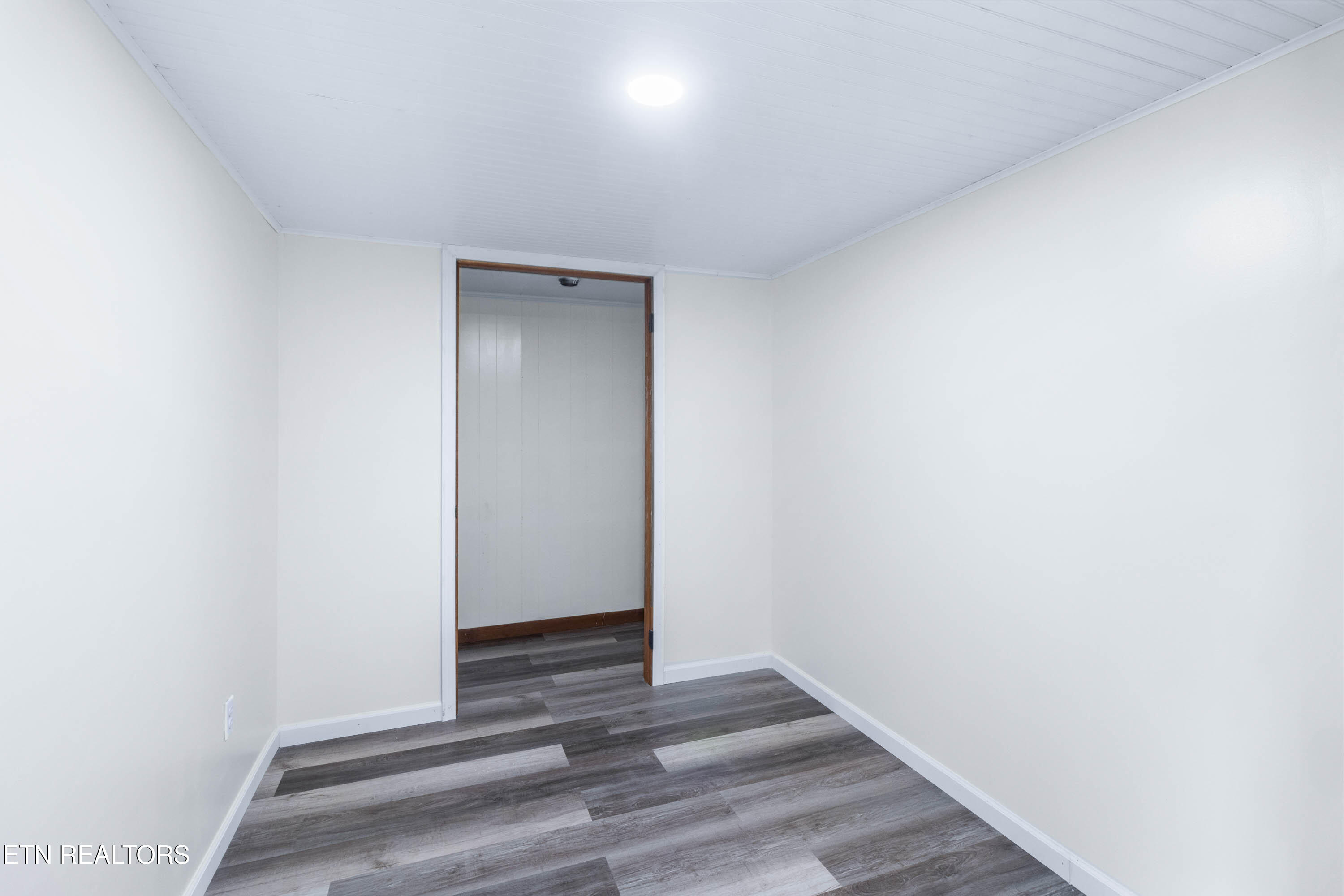 1172 Taylor Place Road Jamestown, TN 38556 - Photo 23 of 33 1172 Taylor Place Rd-21