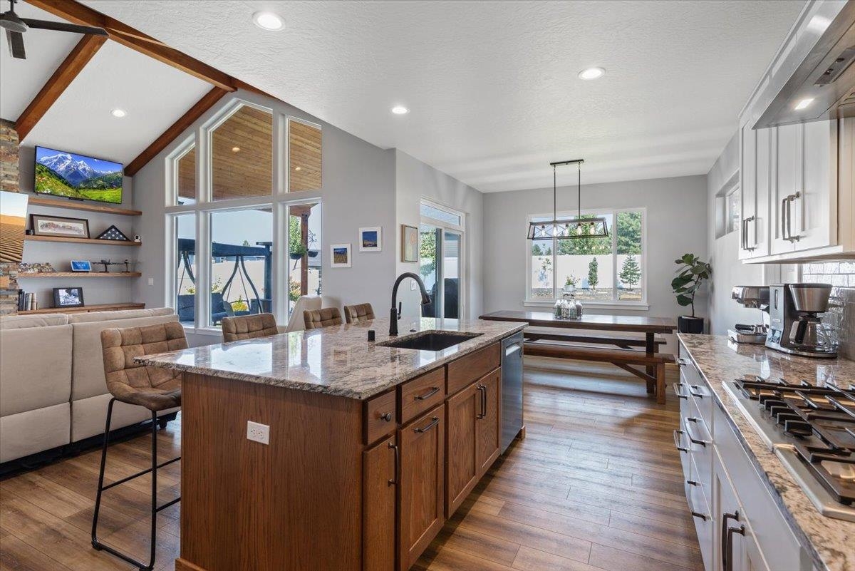 4210 West Pine Cliff Court Spokane, WA 99208 - Photo 13 of 49