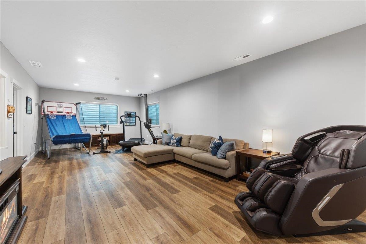 4210 West Pine Cliff Court Spokane, WA 99208 - Photo 32 of 49